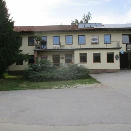 Hotel Dorfwirtshaus Rauch Eschabruck Esterno foto