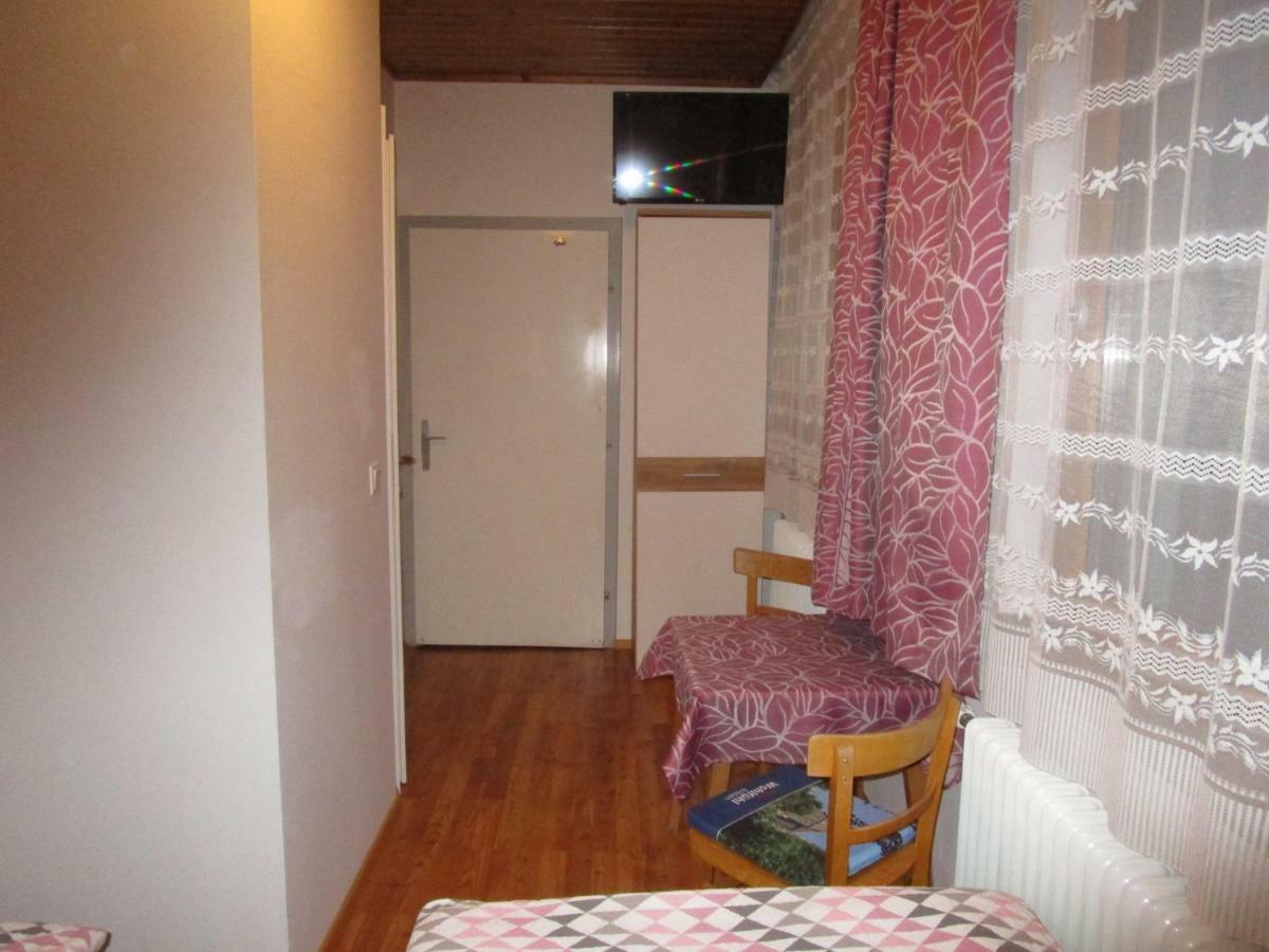 Hotel Dorfwirtshaus Rauch Eschabruck Esterno foto