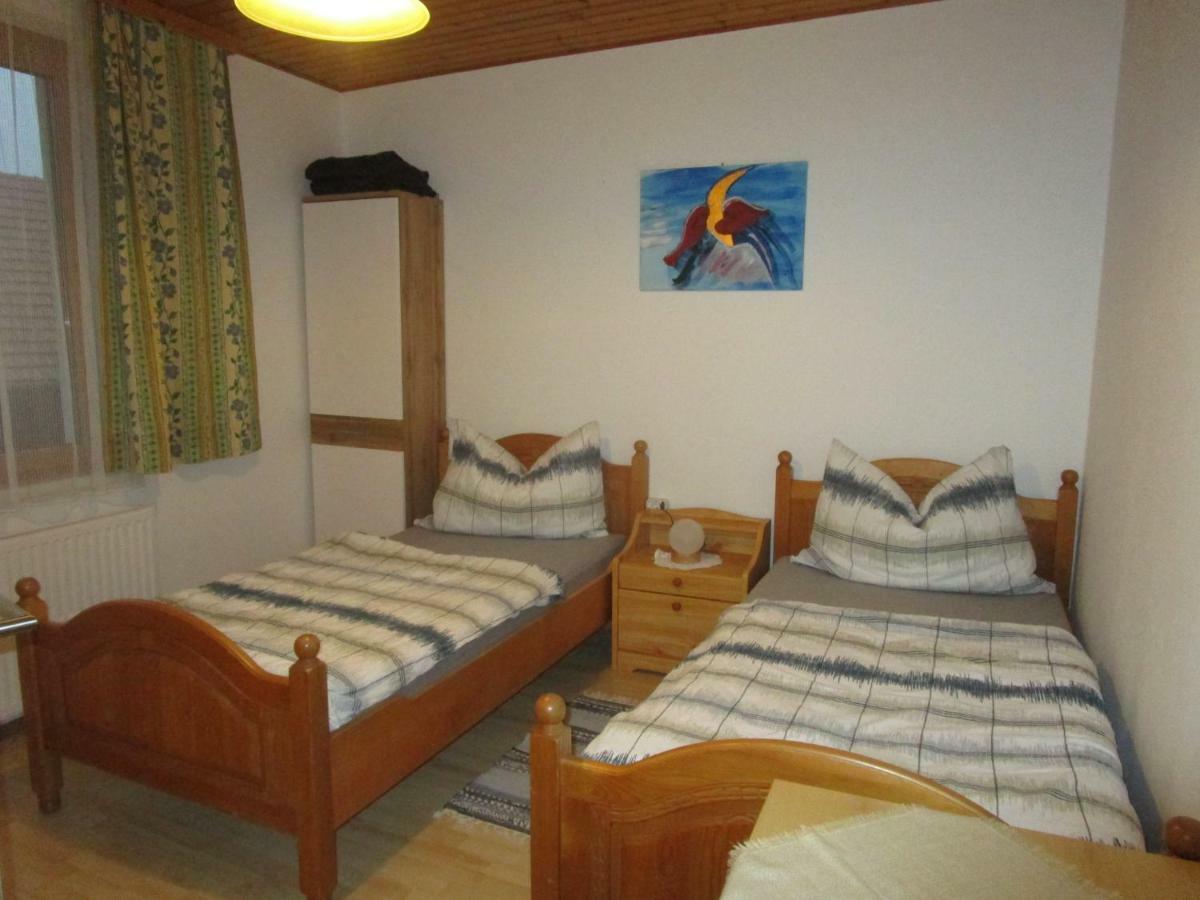 Hotel Dorfwirtshaus Rauch Eschabruck Esterno foto