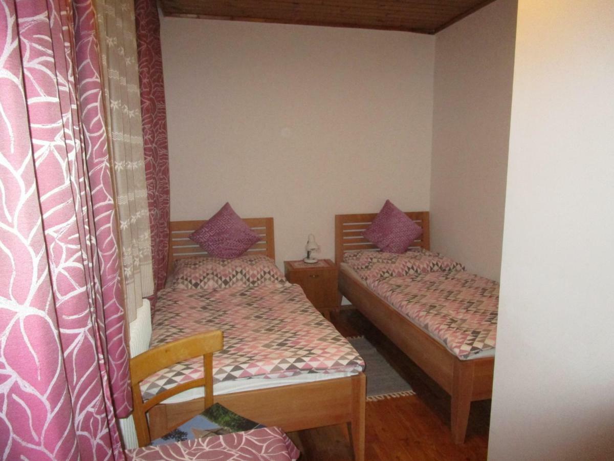 Hotel Dorfwirtshaus Rauch Eschabruck Esterno foto